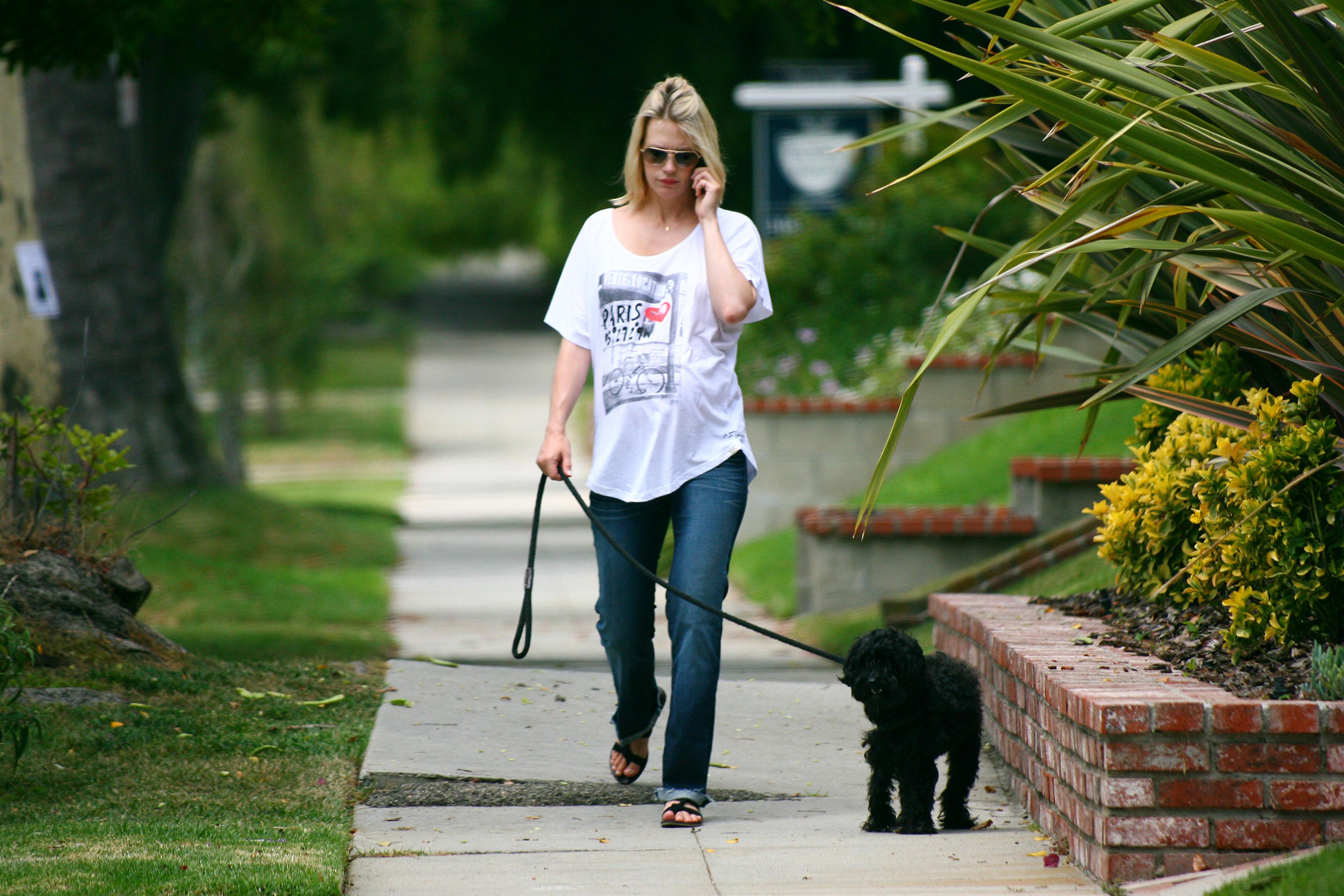 January Jones showing off her growing baby bump | Picture 66575